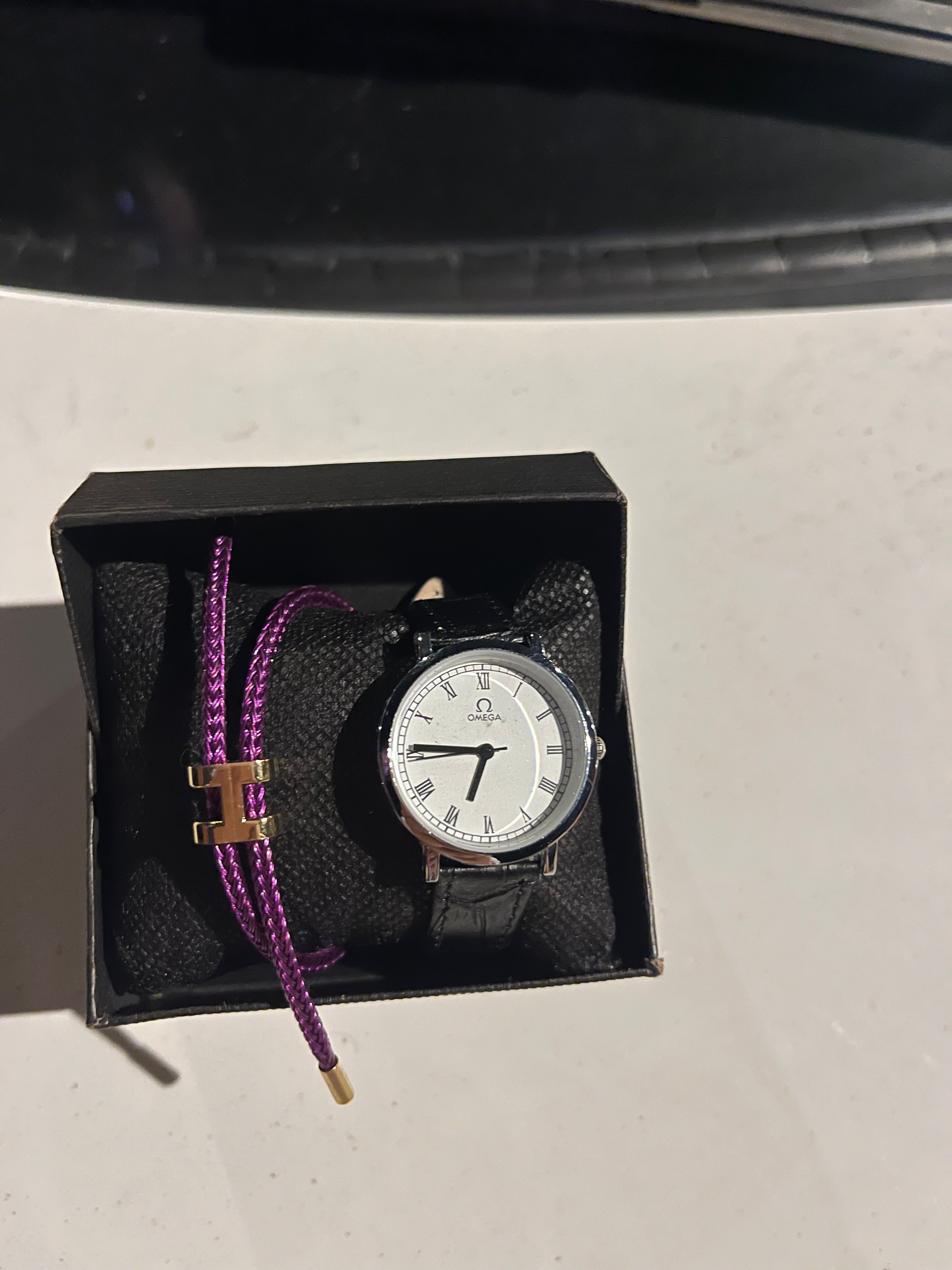 omega + bracelet HERMES